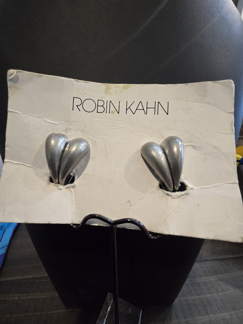 Vintage Robin Kahn 1980 Modern Sculptural Heart ClipOn Earrings on Original Card